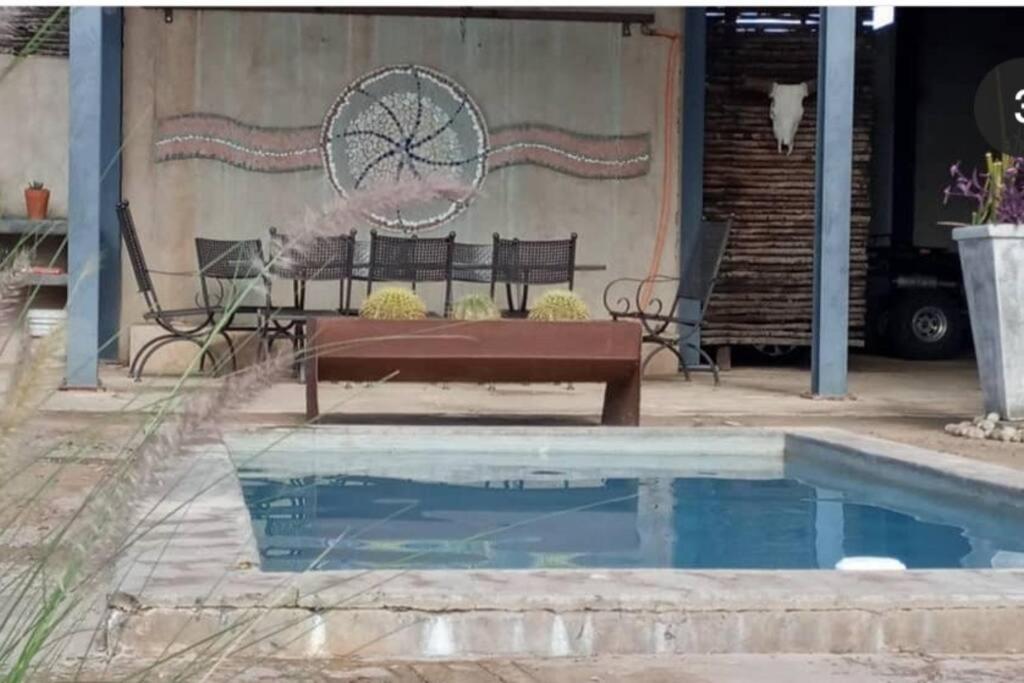 Hackberry House Black Thorn Cottage, Off Grid Khemsbok Exterior foto